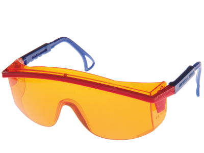 �37 UNIVERSAL TITAN ���.13712