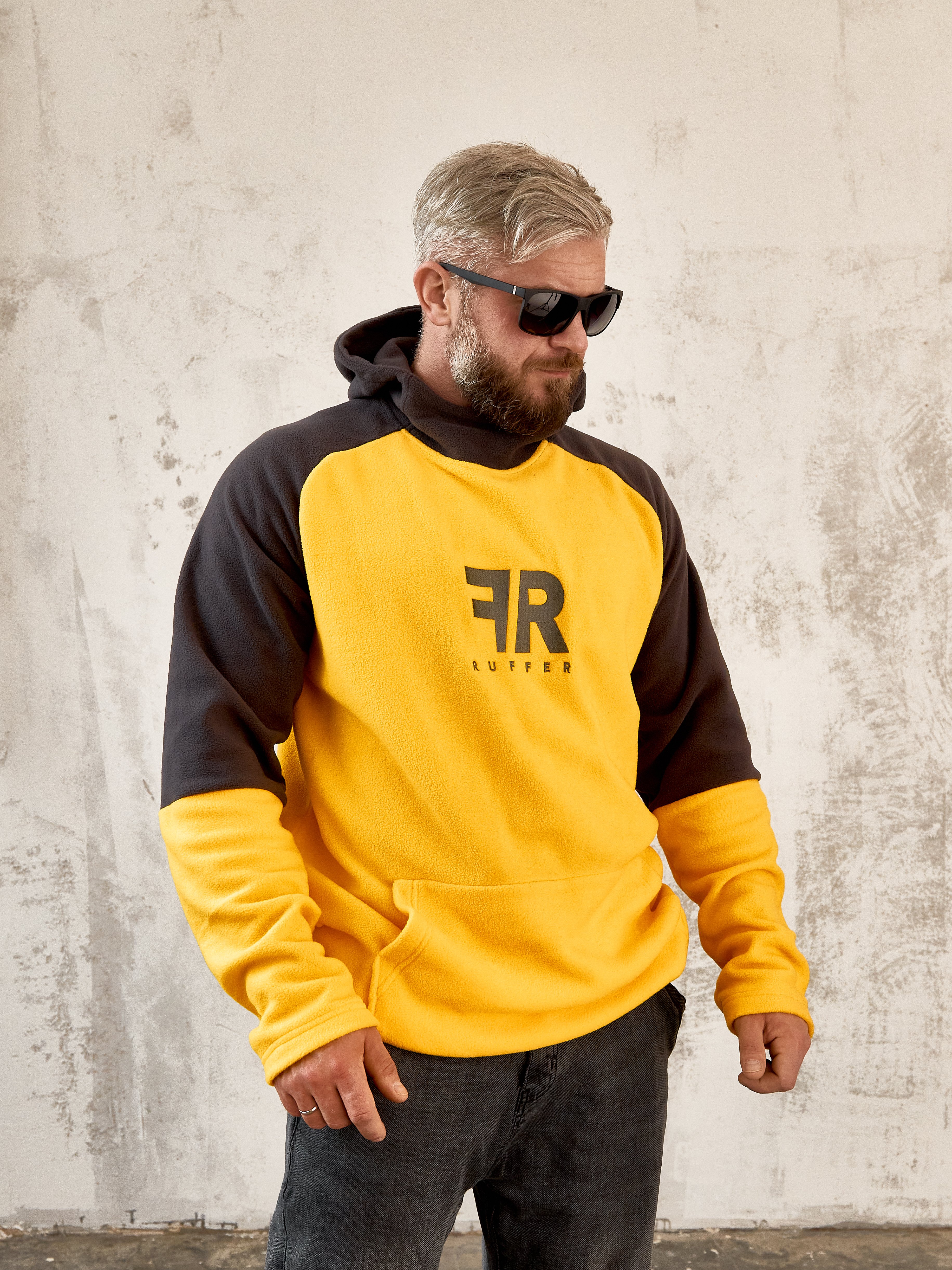 ���� �������� � ��������� (������ � ������) ����� � ������������